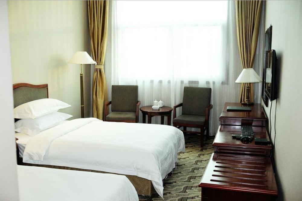 Huatian Grand Hotel Dengfeng Екстер'єр фото