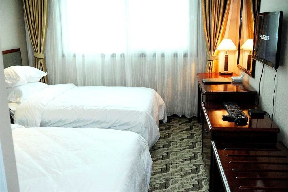 Huatian Grand Hotel Dengfeng Екстер'єр фото