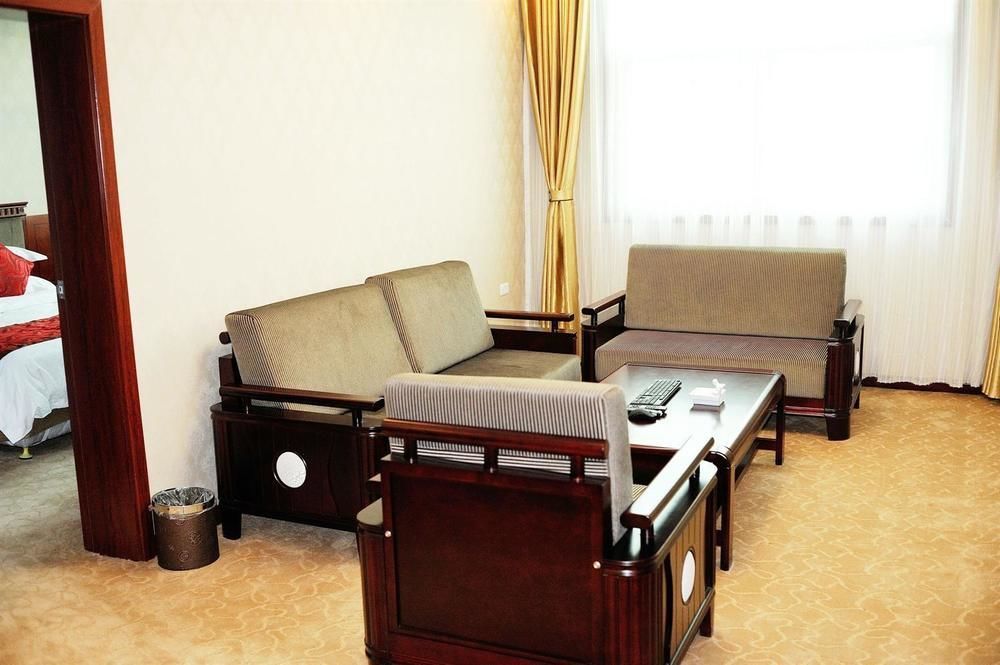 Huatian Grand Hotel Dengfeng Екстер'єр фото